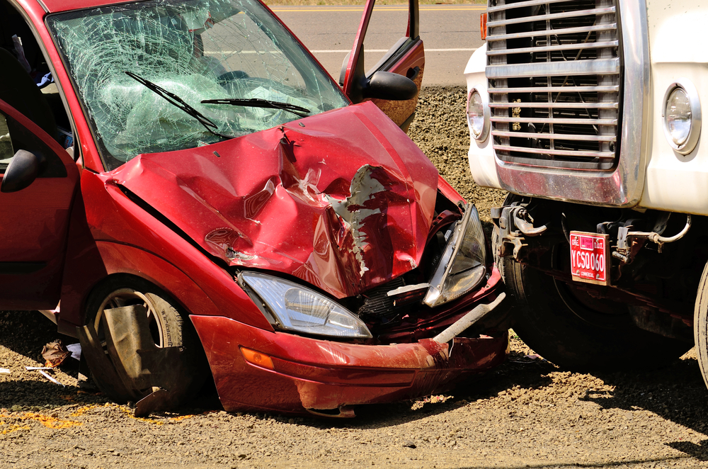When to hire a truck accident attorney